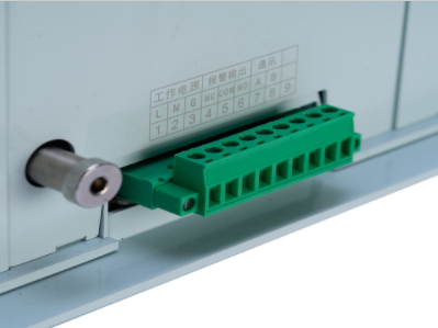 小型機構箱防潮丝瓜软件下载機